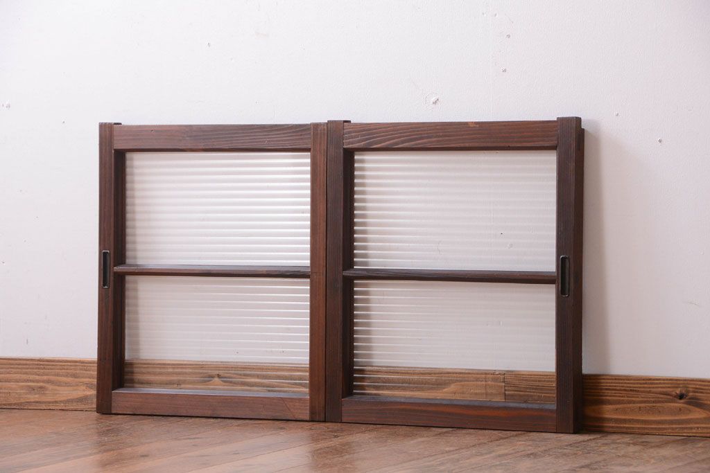 和製アンティーク　モールガラス入り!小さなガラス引き戸2枚セット