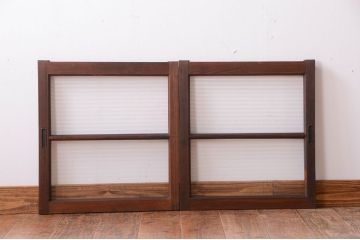 和製アンティーク　モールガラス入り!小さなガラス引き戸2枚セット