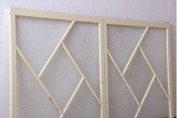 アンティーク　珍しい菱形デザイン!おしゃれな結霜ガラス引き戸2枚セット