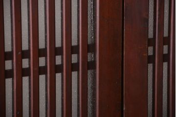 古民具・骨董 和紙貼りの上品な格子帯戸2枚セット(ガラス帯戸)