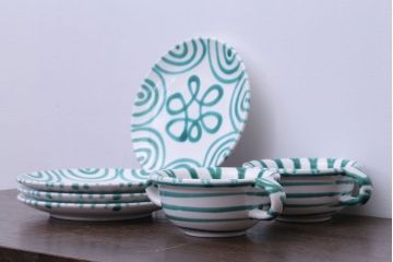 アンティーク雑貨　オーストリア　GMUNDNER KERAMIK(グムンドナーケラミック)　Grungeflammt(グリュングフラムト)シリーズ　スープカップ2客皿4枚セット