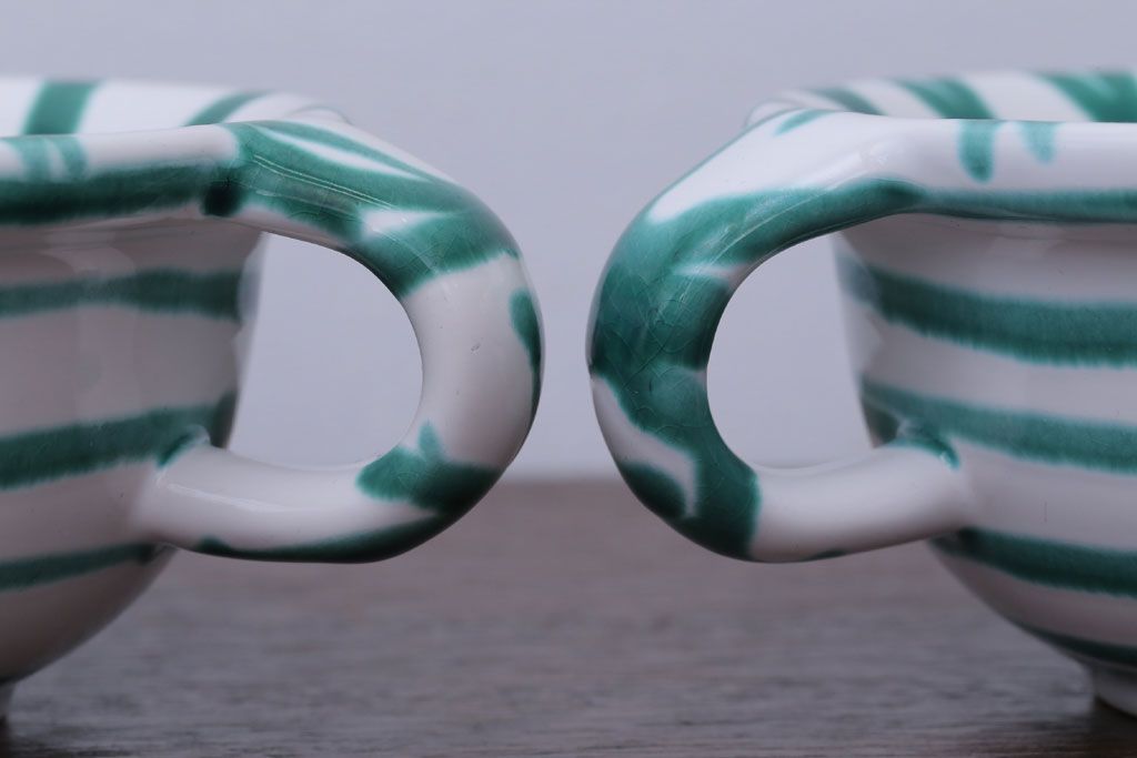 アンティーク雑貨　オーストリア　GMUNDNER KERAMIK(グムンドナーケラミック)　Grungeflammt(グリュングフラムト)シリーズ　スープカップ2客皿4枚セット