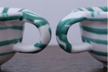 アンティーク雑貨　オーストリア　GMUNDNER KERAMIK(グムンドナーケラミック)　Grungeflammt(グリュングフラムト)シリーズ　スープカップ2客皿4枚セット