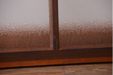 古民具・骨董　ダイヤガラス入り!古い木製の明り取り(明かり取り)(1)