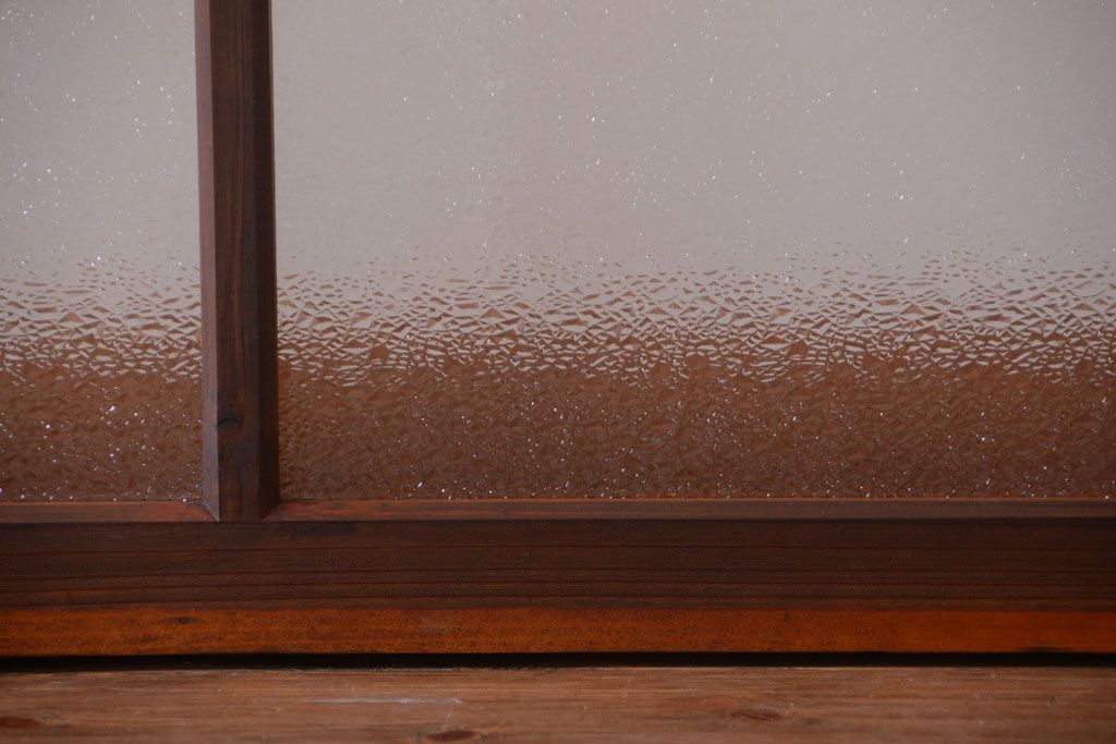 古民具・骨董　ダイヤガラス入り!古い木製の明り取り(明かり取り)(1)