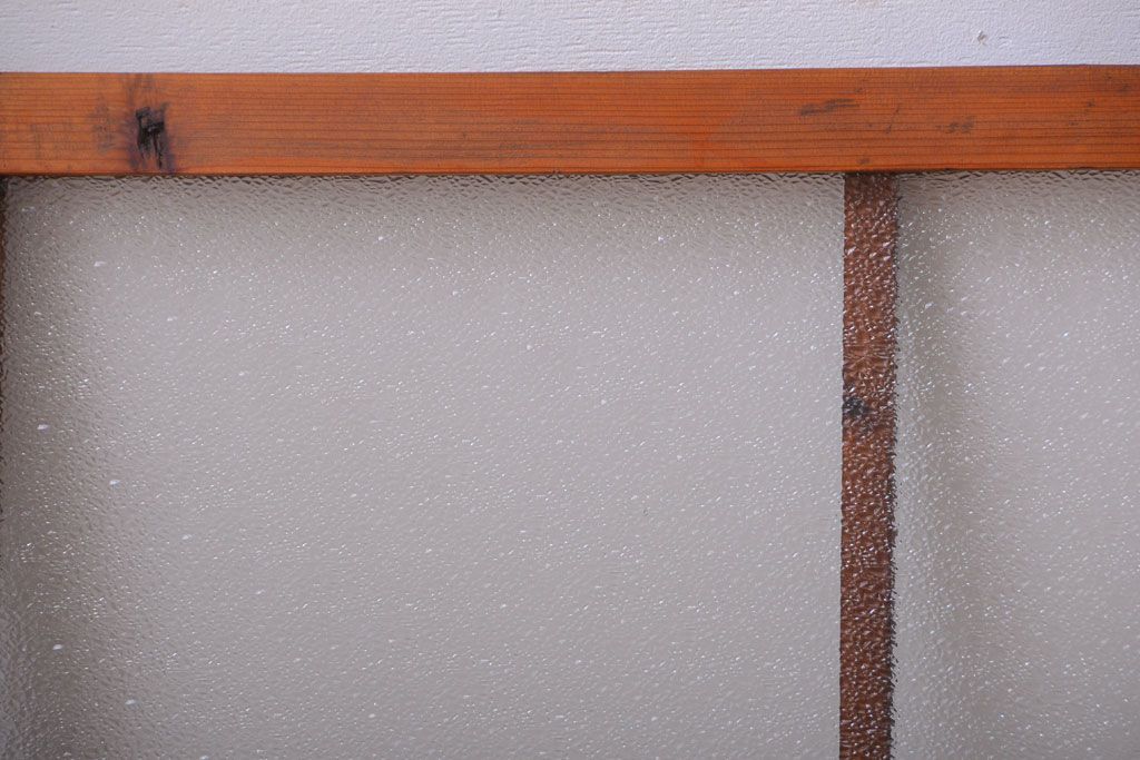 古民具・骨董　ダイヤガラス入り!古い木製の明り取り(明かり取り)(1)