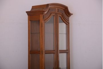 中古　DREXEL HERITAGE(ドレクセルヘリテイジ) キュリオケース(飾り棚、ガラスショーケース)(定価約62万円)