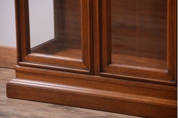 中古　DREXEL HERITAGE(ドレクセルヘリテイジ) キュリオケース(飾り棚、ガラスショーケース)(定価約62万円)