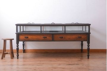 アンティーク家具　和製アンティーク　極めて珍しい!引き出し付きガラス蓋の外れる高級ガラスケース