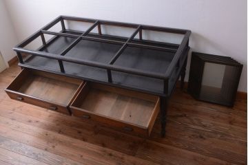 アンティーク家具　和製アンティーク　極めて珍しい!引き出し付きガラス蓋の外れる高級ガラスケース