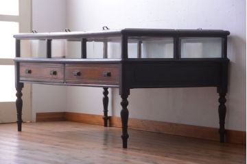 アンティーク家具　和製アンティーク　極めて珍しい!引き出し付きガラス蓋の外れる高級ガラスケース