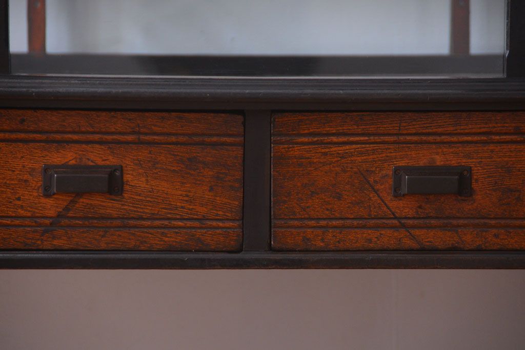 アンティーク家具　和製アンティーク　極めて珍しい!引き出し付きガラス蓋の外れる高級ガラスケース