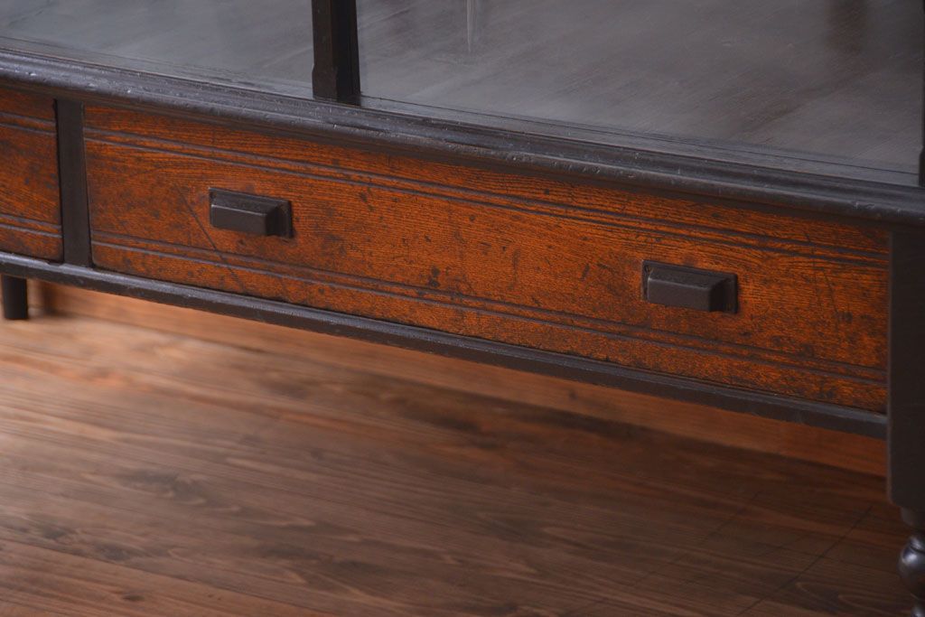 アンティーク家具　和製アンティーク　極めて珍しい!引き出し付きガラス蓋の外れる高級ガラスケース