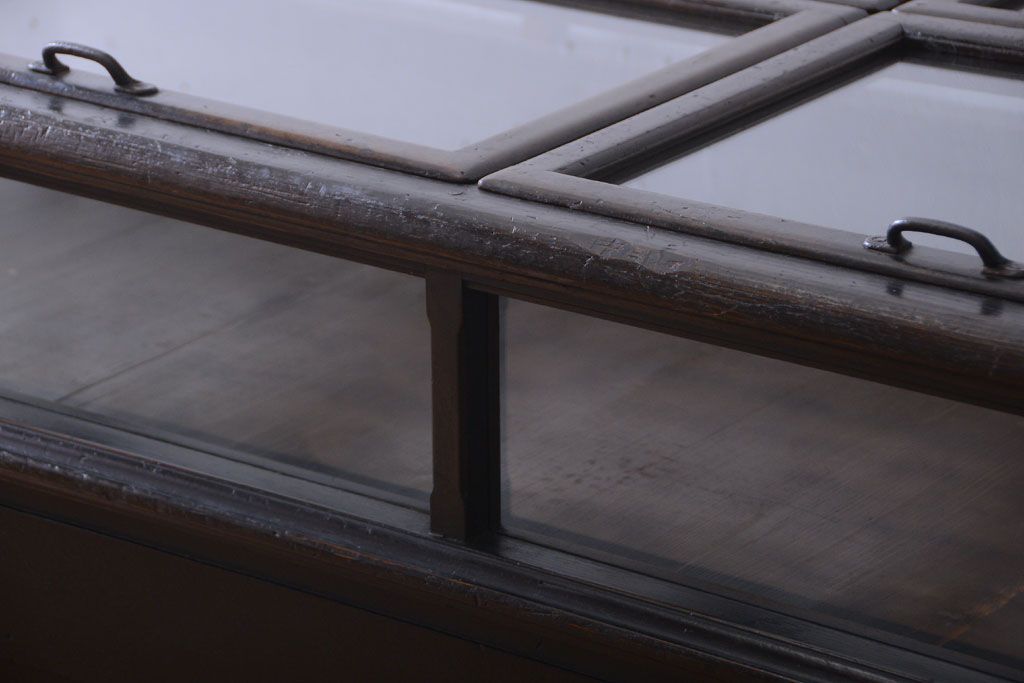 アンティーク家具　和製アンティーク　極めて珍しい!引き出し付きガラス蓋の外れる高級ガラスケース