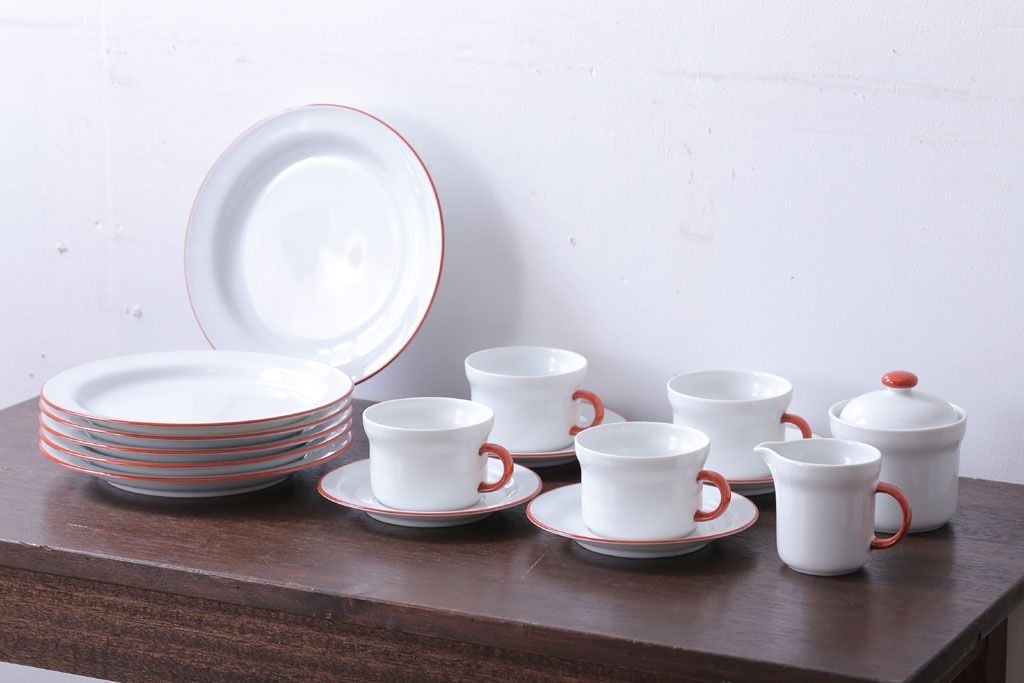 アンティーク雑貨　イタリアRichard Ginori(リチャードジノリ) カップ&ソーサー、シュガー、クリーマー、皿6枚セット