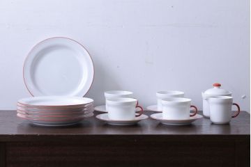 アンティーク雑貨　イタリアRichard Ginori(リチャードジノリ) カップ&ソーサー、シュガー、クリーマー、皿6枚セット