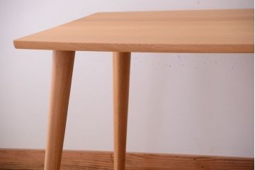 中古　柏木工　ナラ材のダイニングテーブル