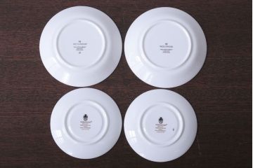 アンティーク雑貨　Wedgwood(ウエッジウッド)・ワイルドストロベリー　カップ&ソーサー2客2種セット