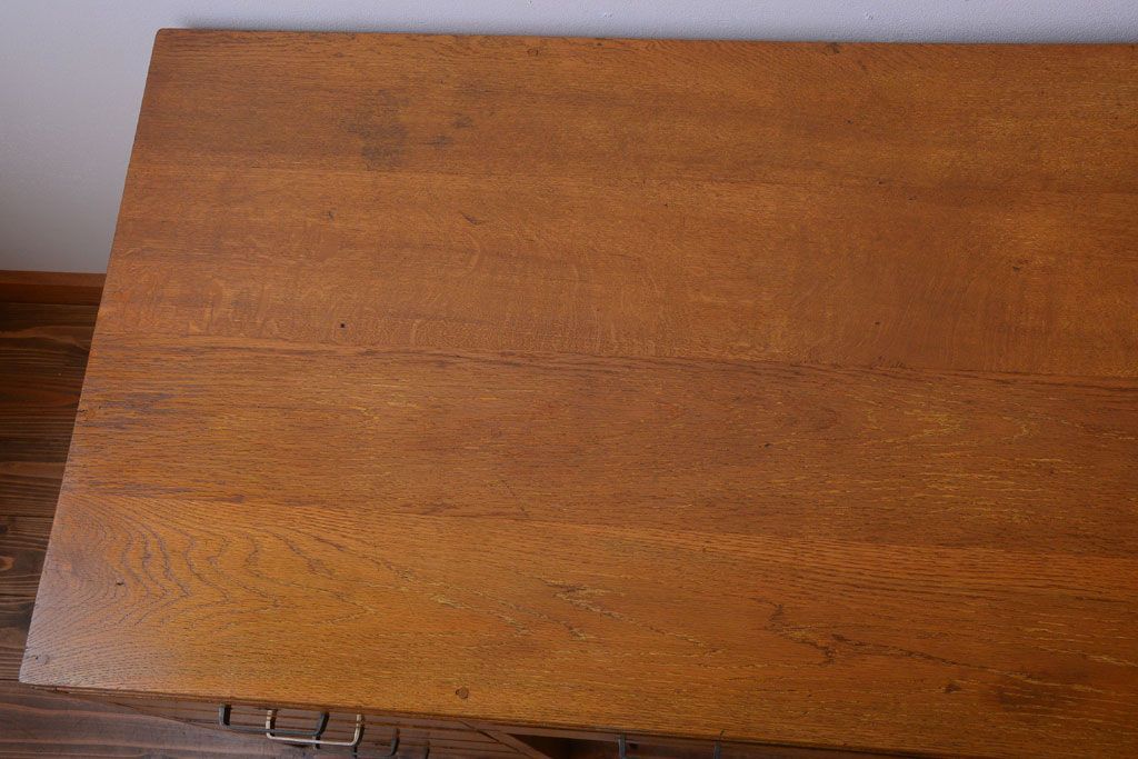 レトロ家具　昭和レトロ　古いナラ材のワイドなアンティーク両袖机
