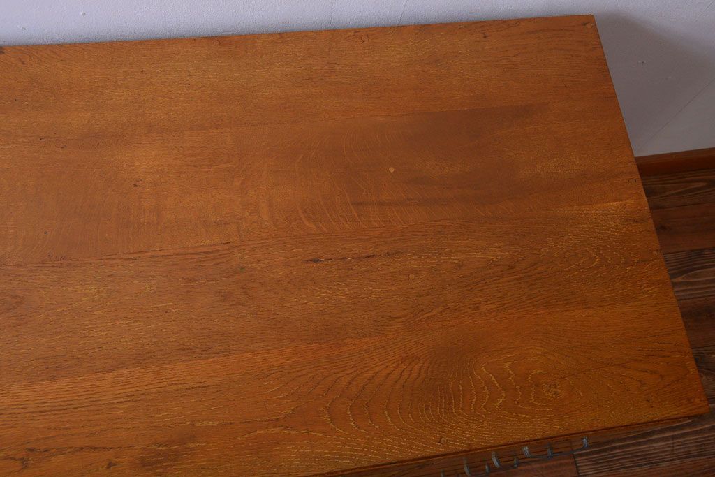 レトロ家具　昭和レトロ　古いナラ材のワイドなアンティーク両袖机