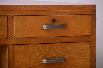 レトロ家具　昭和レトロ　古いナラ材のワイドなアンティーク両袖机