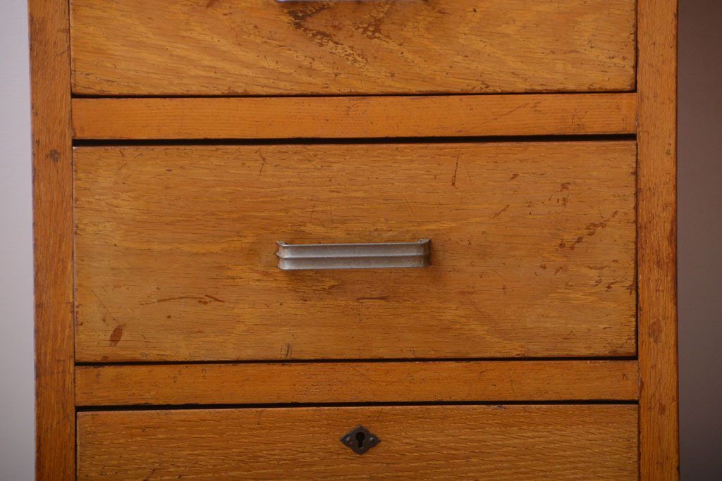 レトロ家具　昭和レトロ　古いナラ材のワイドなアンティーク両袖机