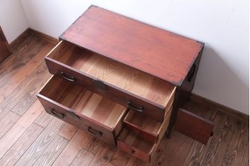 アンティーク家具　アンティーク　鉄脚付き時代箪笥ローボード