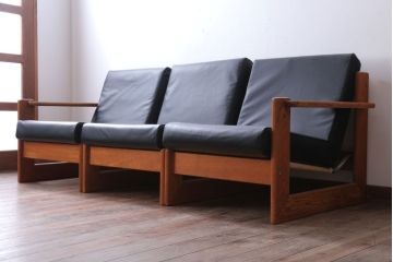 中古　富士ファニチア　3人掛けソファ