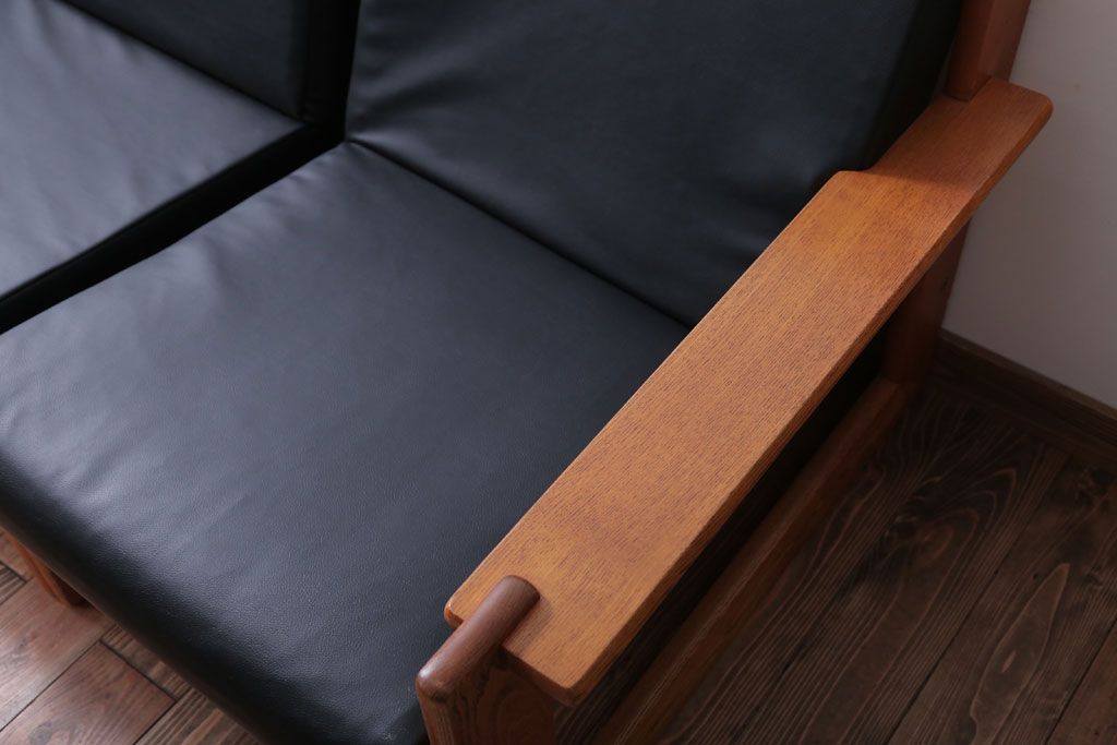 中古　富士ファニチア　3人掛けソファ