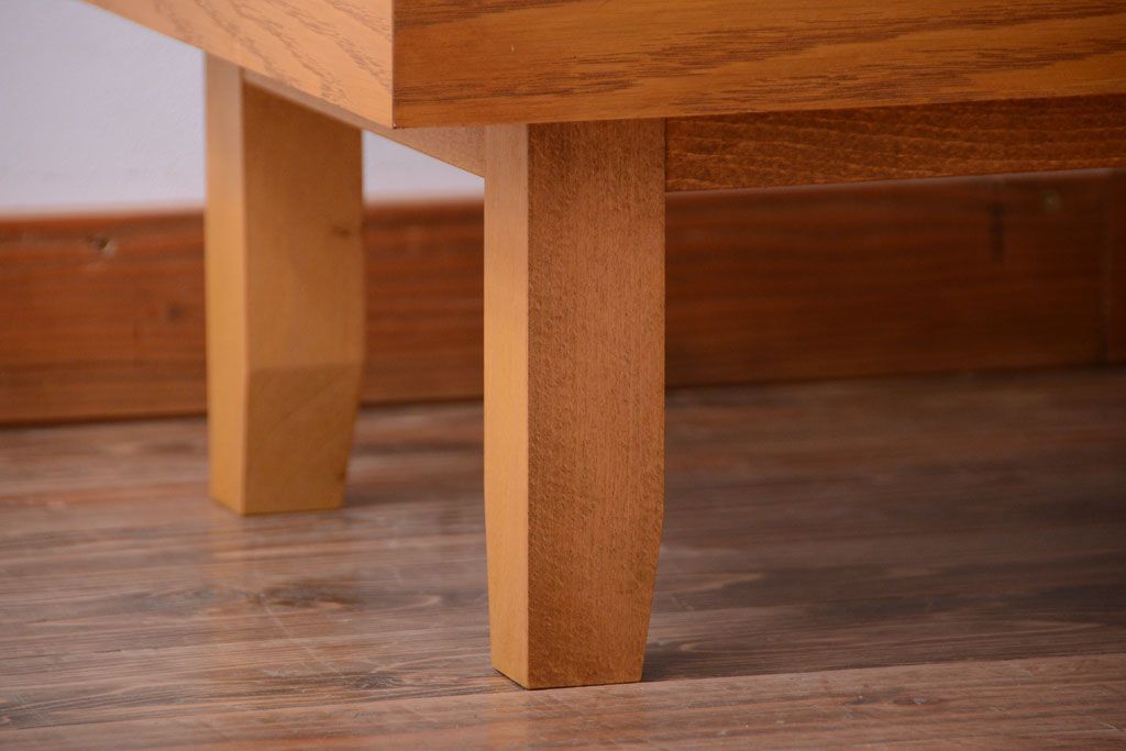 レトロ家具　昭和レトロ　古いナラ材の脚付きガラスケース