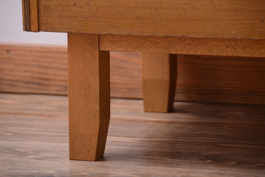 レトロ家具　昭和レトロ　古いナラ材の脚付きガラスケース