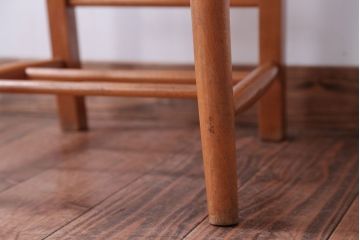 アンティーク家具　イギリスアンティーク　ビーチ材のチャーチチェア(チャペルチェア)(1)