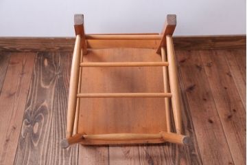 アンティーク家具　イギリスアンティーク　ビーチ材のチャーチチェア(チャペルチェア)(1)