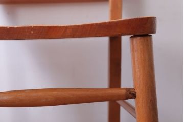 アンティーク家具　イギリスアンティーク　ビーチ材のチャーチチェア(チャペルチェア)(2)