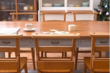 アンティーク家具　イギリスアンティーク　ビーチ材のカフェチェア(チャーチチェア)(2)