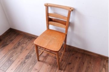 アンティーク家具　イギリスアンティーク　ビーチ材のカフェチェア(チャーチチェア)(2)