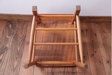 アンティーク家具　イギリスアンティーク　ビーチ材のカフェチェア(チャーチチェア)(2)