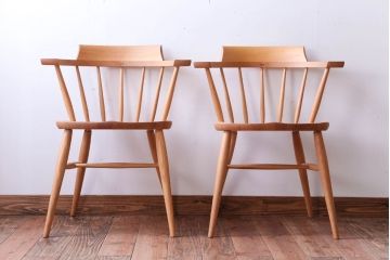 中古　柏木工　オーク材のクラウンチェア2脚セット(ウィンザーチェア、ウインザーチェア)