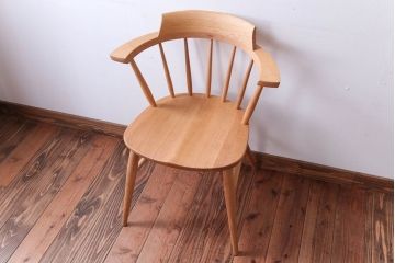 中古　柏木工　オーク材のクラウンチェア(ウィンザーチェア、ウインザーチェア)