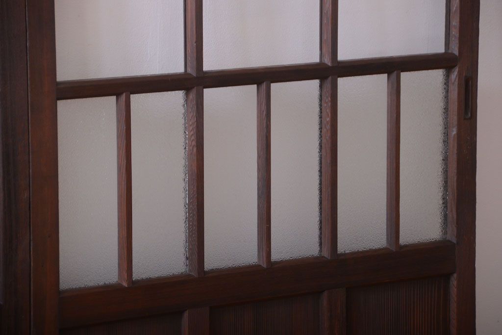 和製アンティーク　古い木の背が低いガラス引き戸2枚セット(窓)