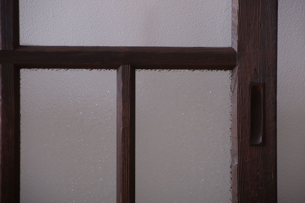 和製アンティーク　古い木の背が低いガラス引き戸2枚セット(窓)