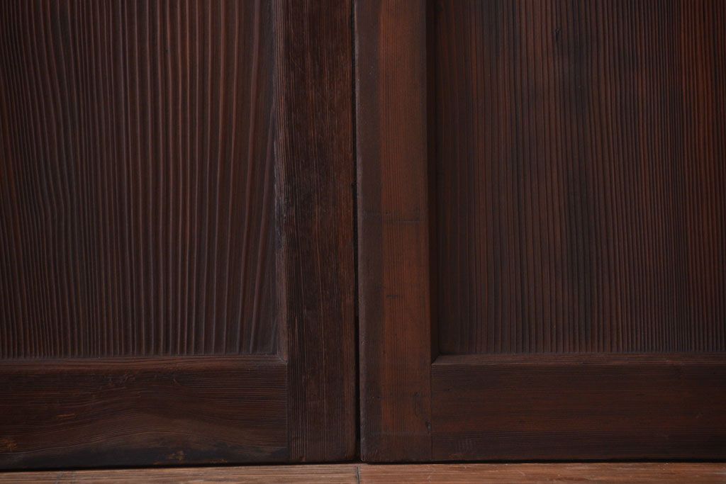 和製アンティーク　古い木の背が低いガラス引き戸2枚セット(窓)