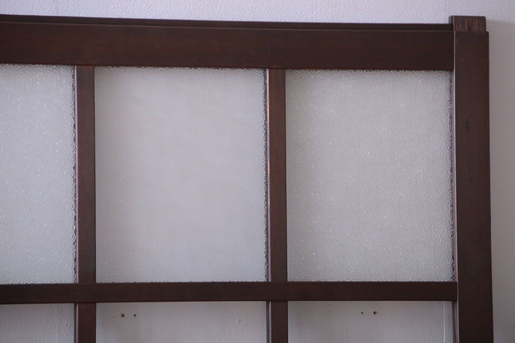 和製アンティーク　古い木の背が低いガラス引き戸2枚セット(窓)