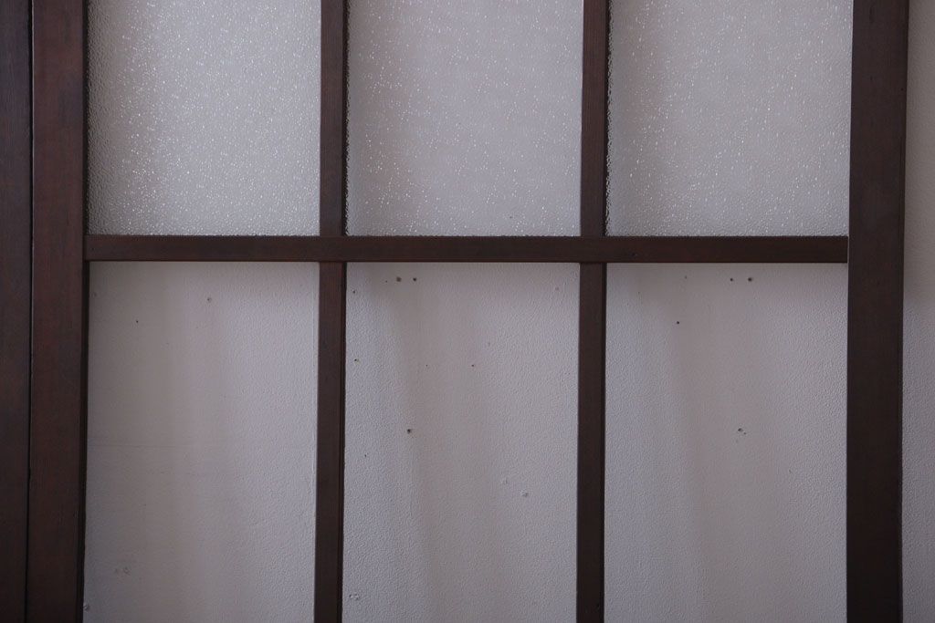 和製アンティーク　古い木の背が低いガラス引き戸2枚セット(窓)