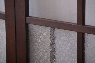 和製アンティーク　古い木の背が低いガラス引き戸2枚セット(窓)
