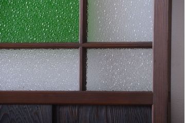 和製アンティーク　鏡板屋久杉材!色ガラス入り高級ドア
