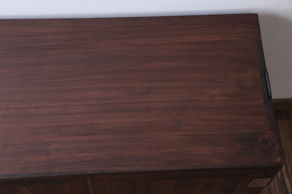 アンティーク家具　和製アンティーク　古い木製の鉄脚ローボード