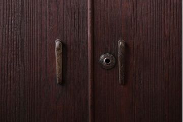 アンティーク家具　和製アンティーク　古い木製の鉄脚ローボード