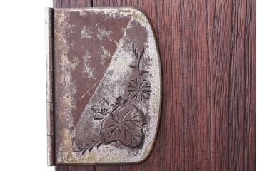 アンティーク家具　和製アンティーク　古い木製の鉄脚ローボード