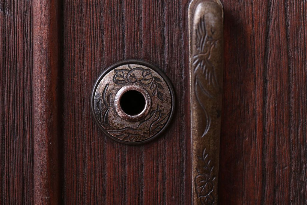 アンティーク家具　和製アンティーク　古い木製の鉄脚ローボード